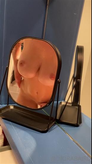 DioraBaird Mirror Boobs Onlyfans