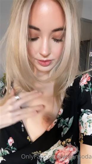 VeganSoda Tits Flash Onlyfans