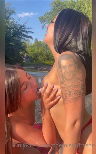 NoemieDufresne GirlGirl Video Onlyfans