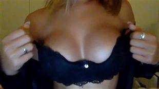 beasaitou Boobs Show mfc