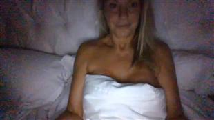 klo35 mfc Big Boobs Flash