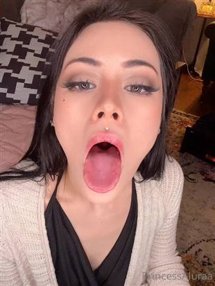 PrincessAlura Wanting Facial Onlyfans