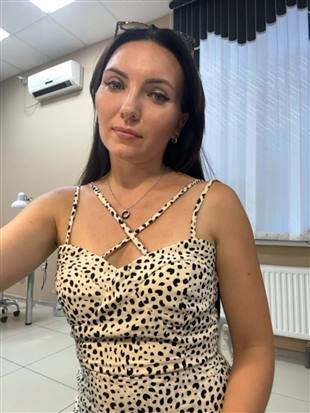 DIVORA Bongacams Public Show