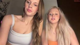 2prettylittlething2 Friend Show Boobs Chaturbate