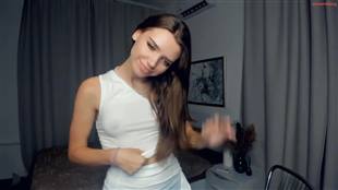 daisyfoulks Chaturbate Braless Video