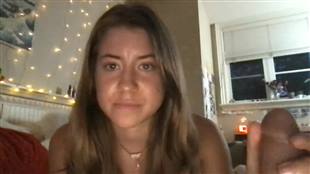 babykelly01 mfc New Camgirl Show her Dildo