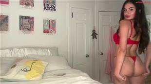 itsmellll Daddys Girl Camshow Chaturbate