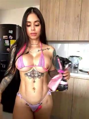 larahenao Big Boobs Video Stripchat