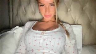 sophiaamay Flash Tits Video mfc